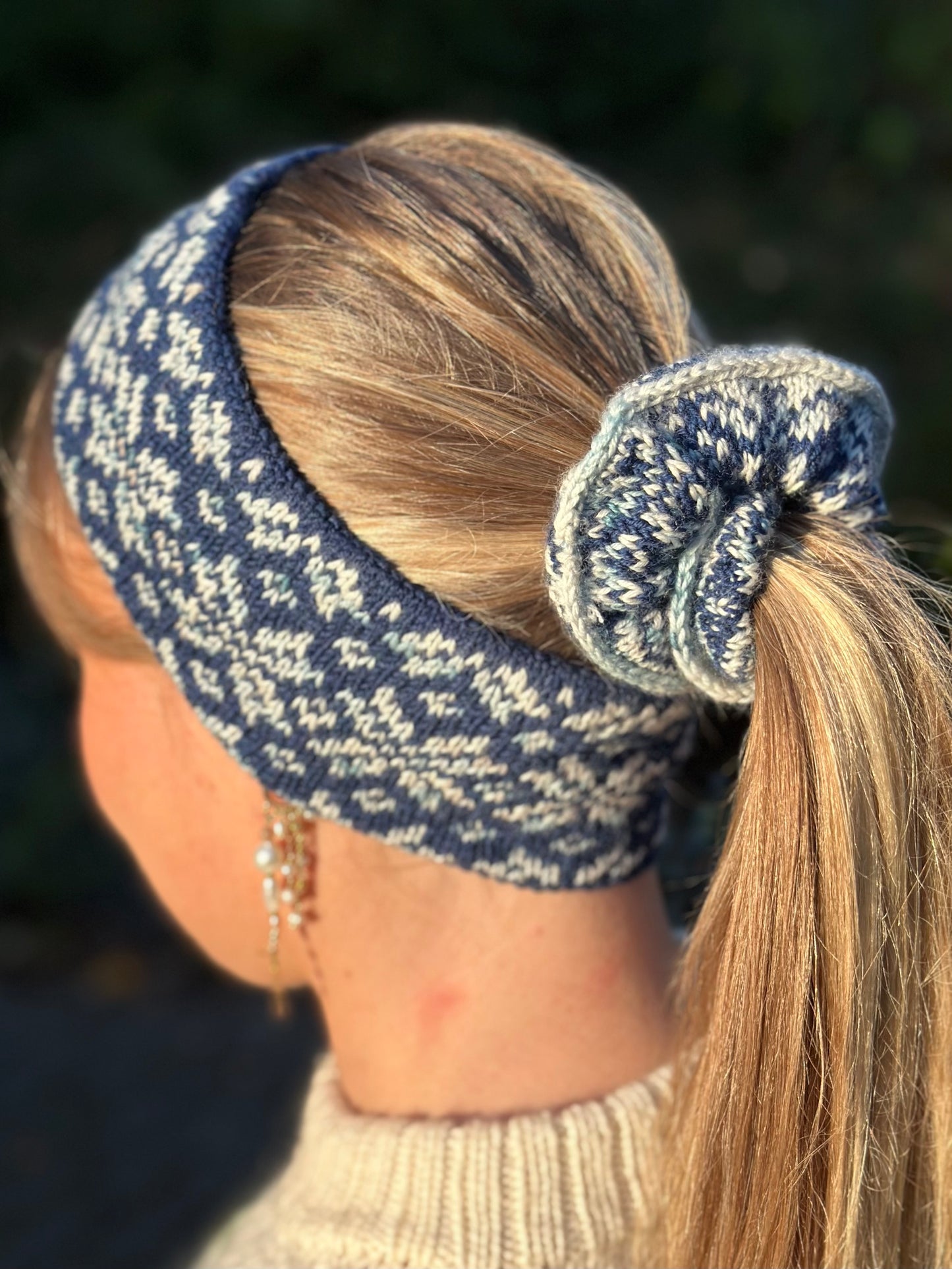 Elsa Scrunchie